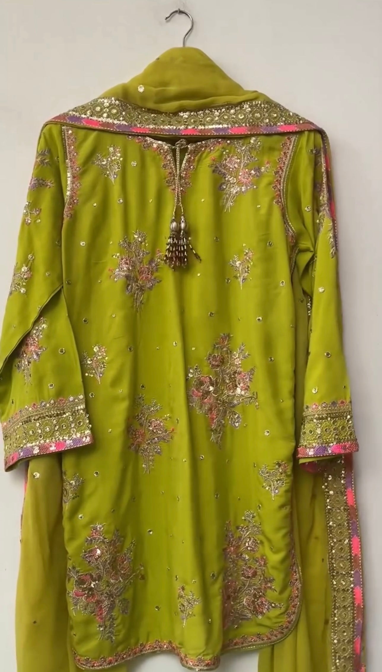 Omara three piece