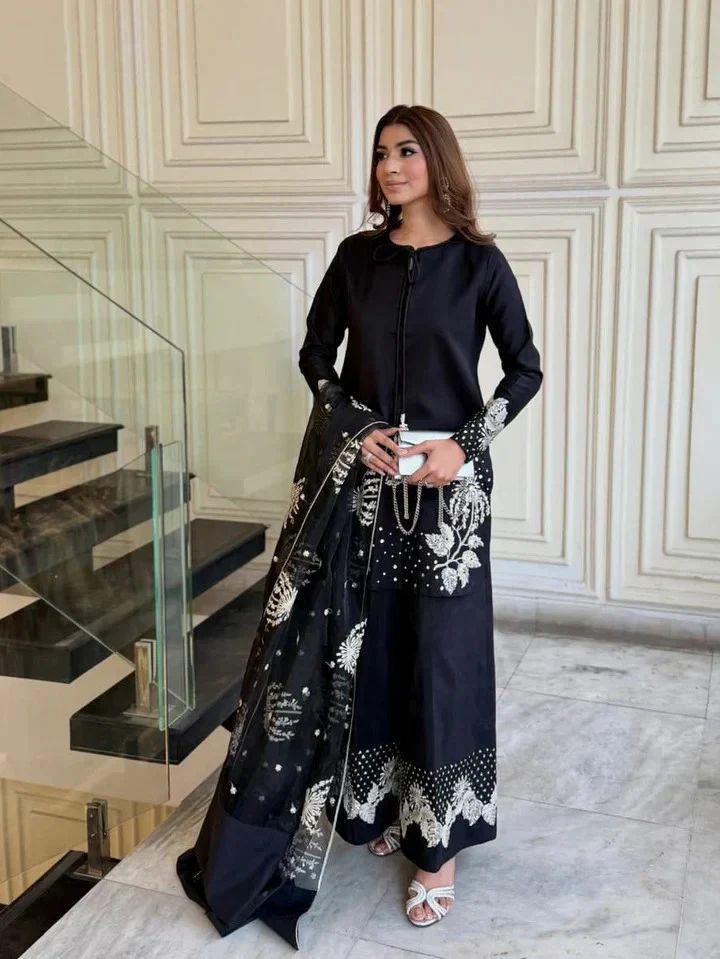 Zaibba Embroidered 3Pc
